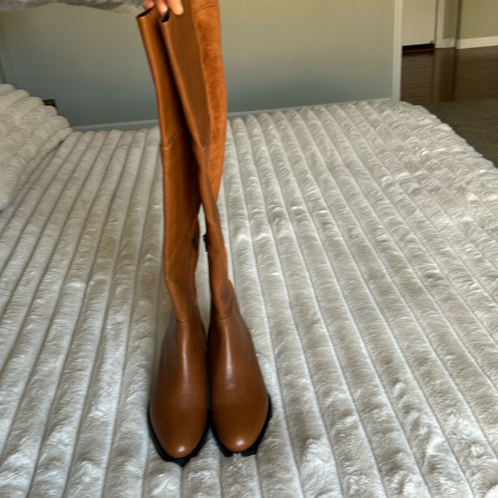Barneys NY side -Zip leather - suede high boots